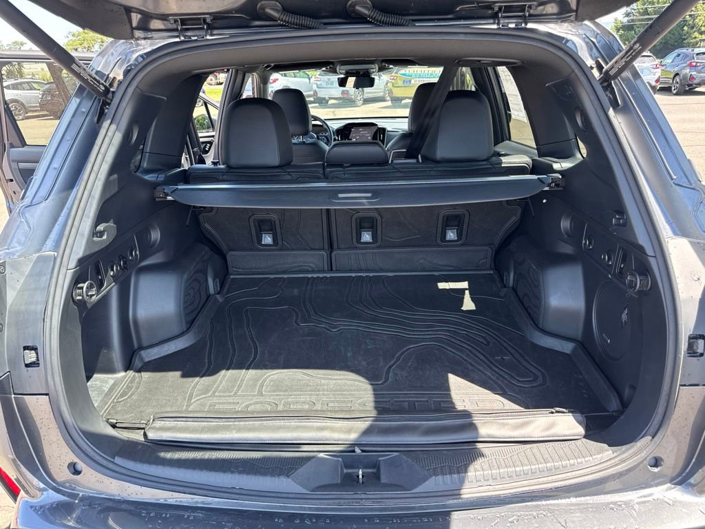 Certified 2025 Subaru Forester Touring AWD/4WD image 12