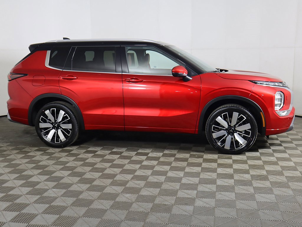 New 2025 Mitsubishi Outlander SEL image 20