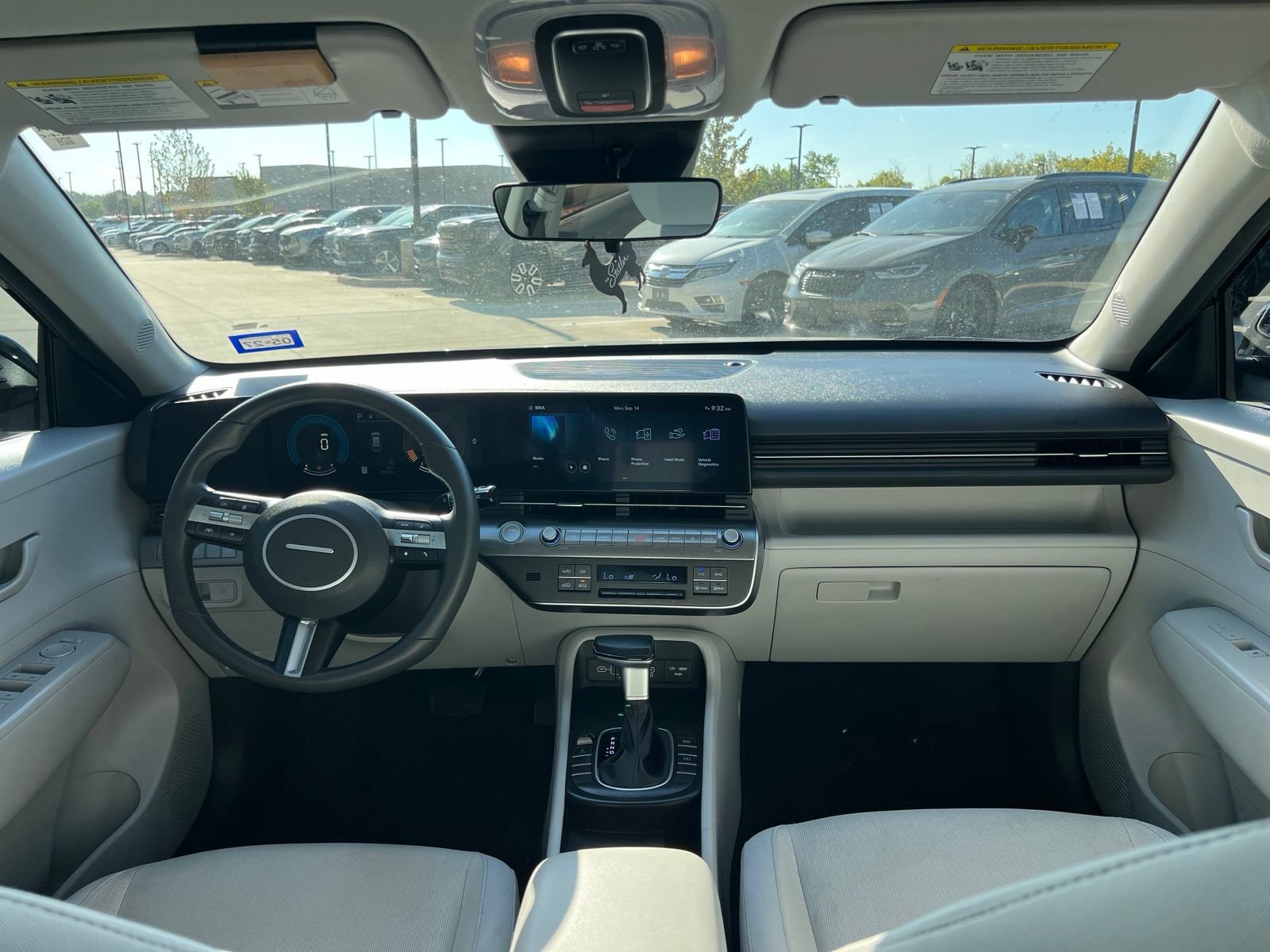 Certified 2024 Hyundai Kona SEL AWD/4WD image 19