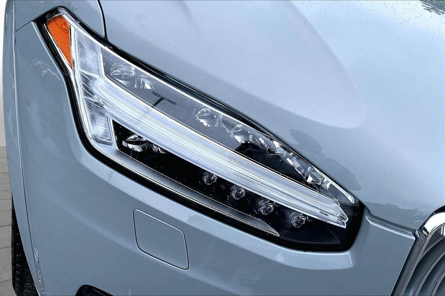 Certified 2024 Volvo XC90 B6 Plus w/ Protection Package Premier AWD/4WD image 24