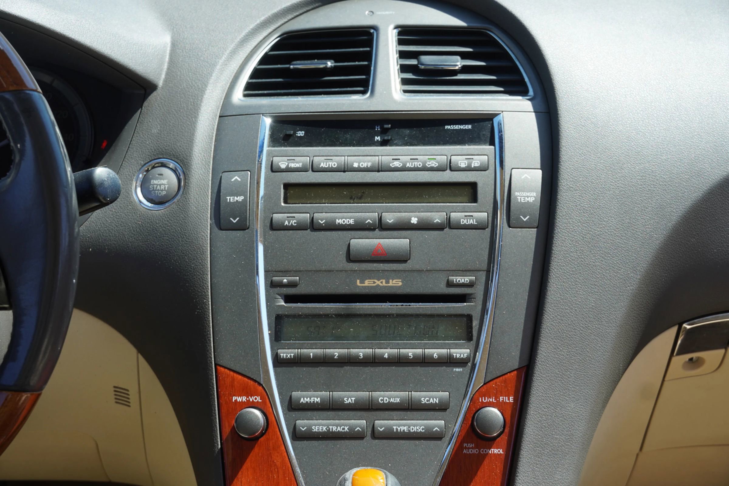 Used 2011 Lexus ES 350 image 33