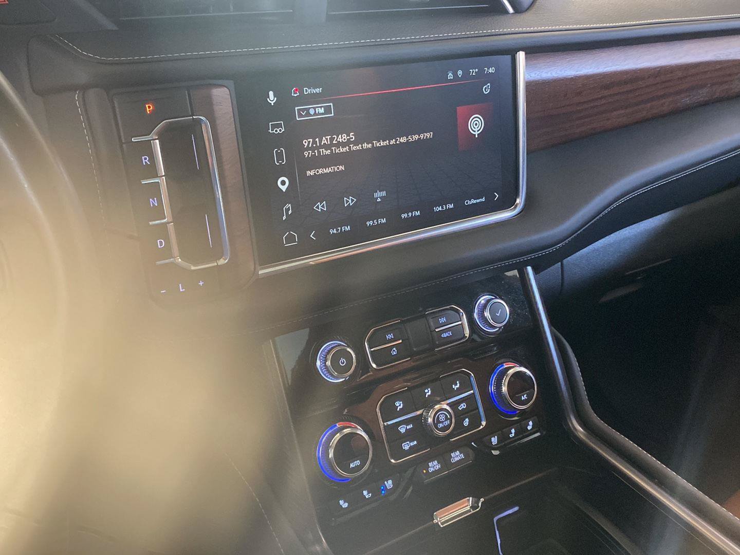 Certified 2023 GMC Yukon Denali Ultimate AWD/4WD image 16
