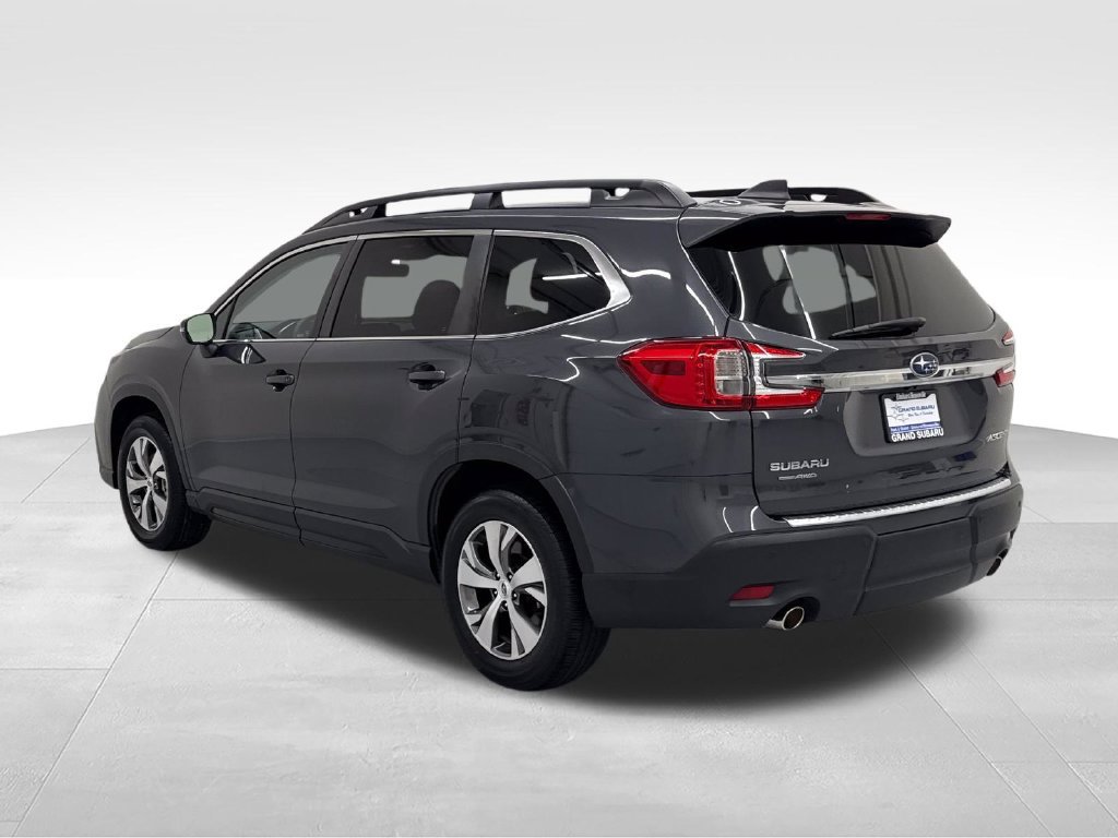 Certified 2023 Subaru Ascent Premium w/ Convenience Package AWD/4WD image 5