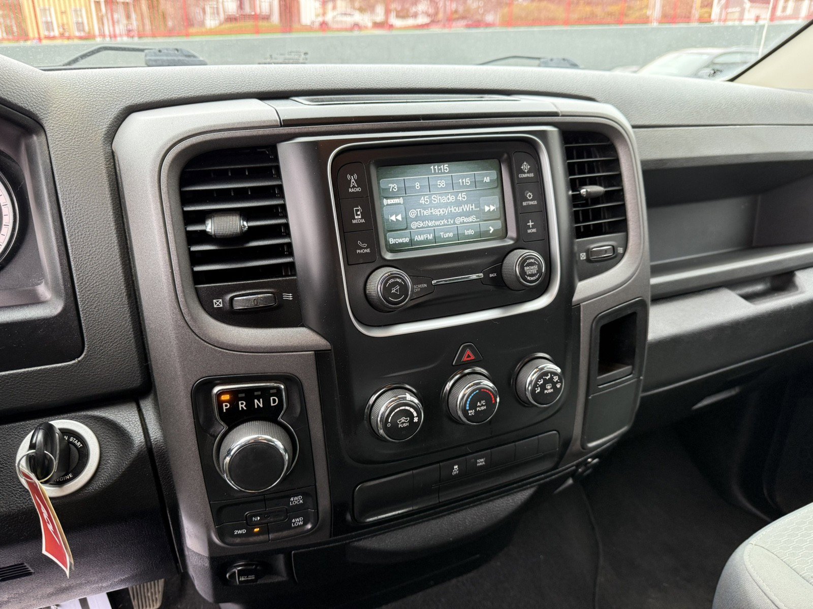 Used 2017 RAM 1500 Express AWD/4WD image 24