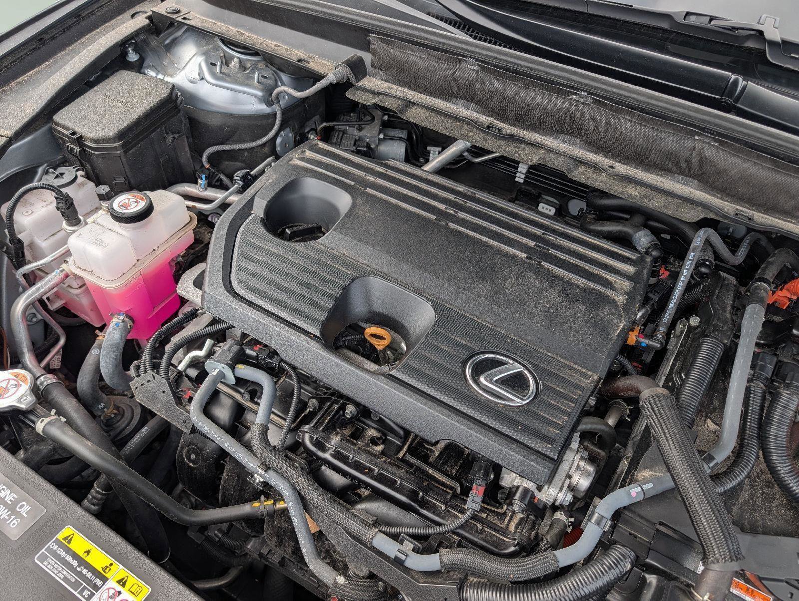 Used 2023 Lexus RX 350h w/ Cold Area Package AWD/4WD image 27