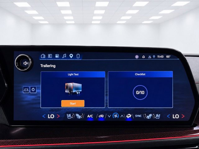Used 2026 Chevrolet Traverse RS AWD/4WD image 35