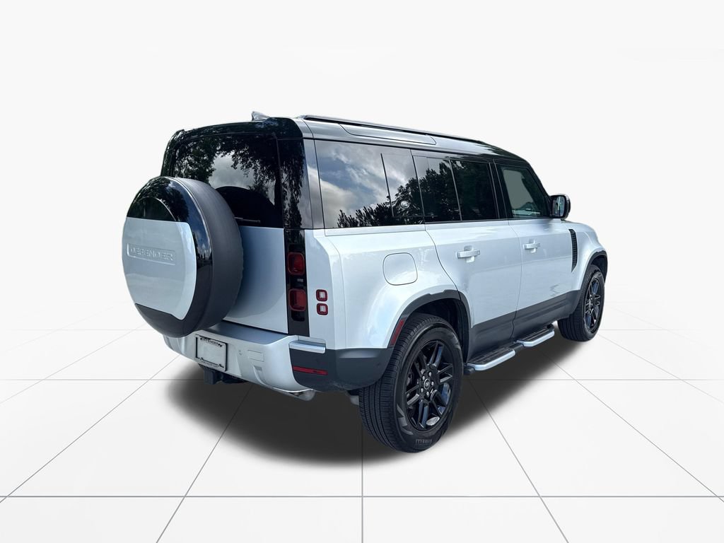 Used 2024 Land Rover Defender 110 S AWD/4WD image 8