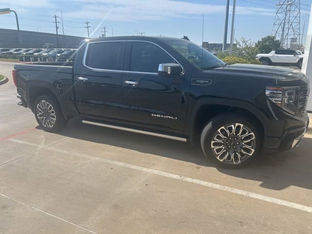 Used 2023 GMC Sierra 1500 Denali Ultimate image 3