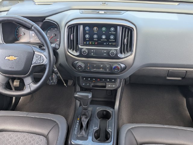 Used 2021 Chevrolet Colorado Z71 w/ Safety Package AWD/4WD image 15
