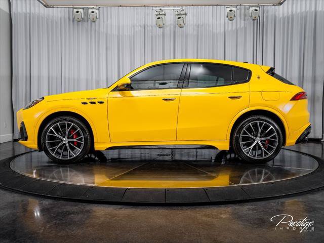 Used 2023 Maserati Grecale Trofeo AWD/4WD image 7