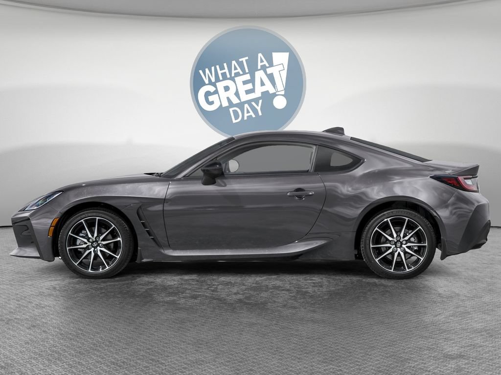 New 2026 Toyota GR86 RWD image 3