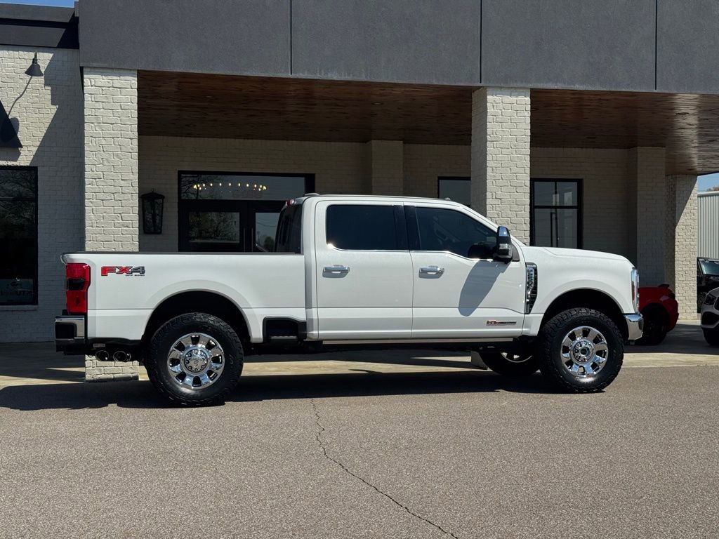 Used 2025 Ford F250 King Ranch w/ Chrome Package image 16