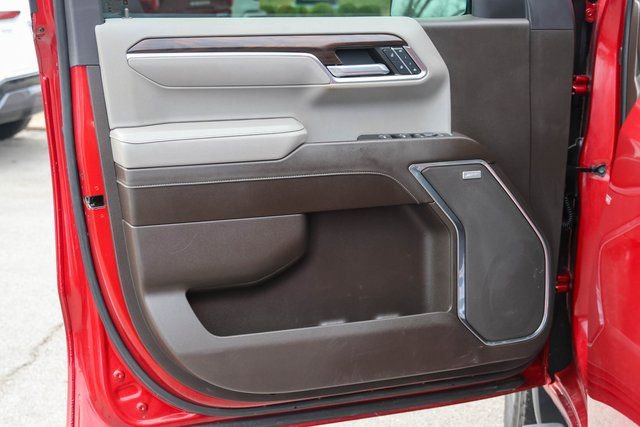 Used 2024 GMC Sierra 1500 SLT w/ SLT Premium Package image 11