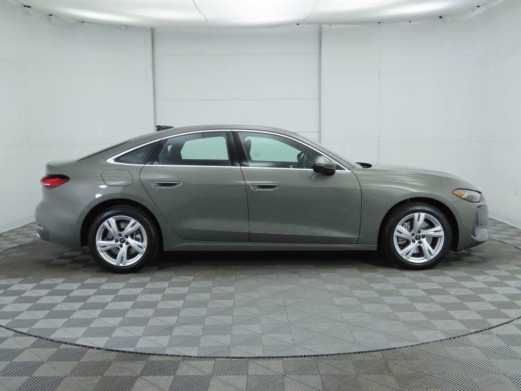 Used 2025 Audi A5 2.0T Premium Plus w/ Premium Plus image 5