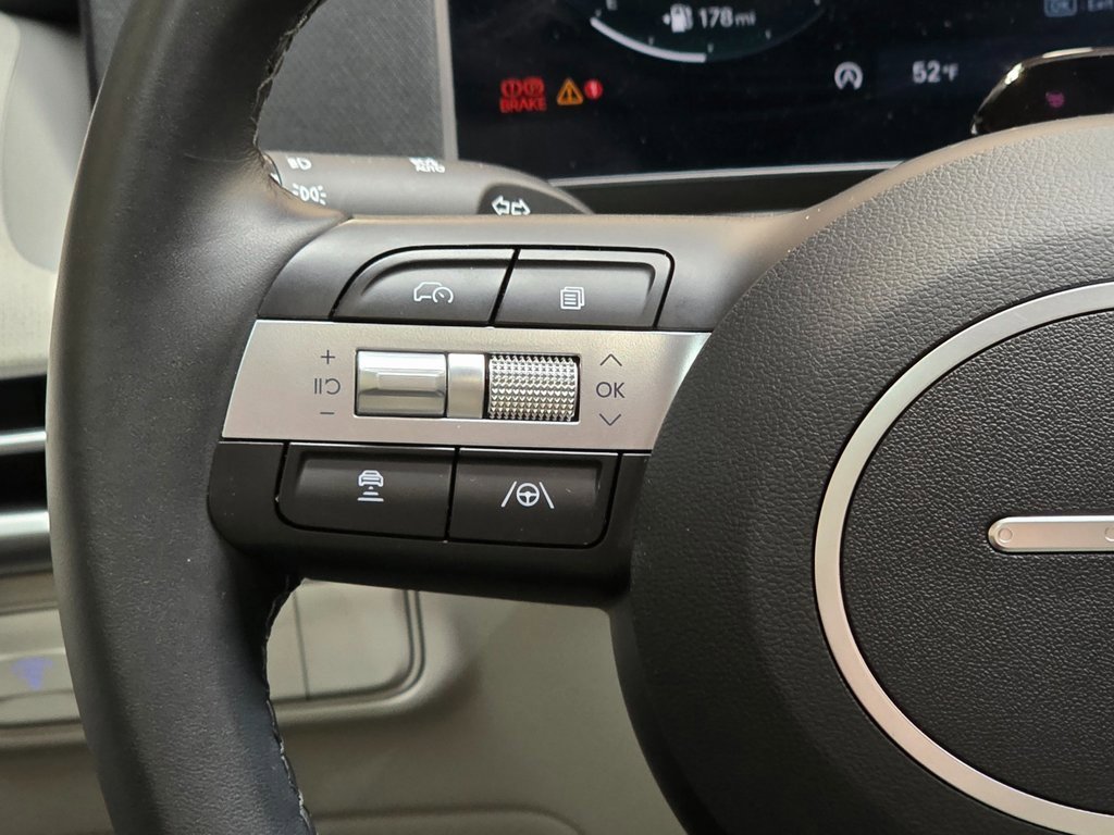 Certified 2025 Hyundai Tucson SEL image 19