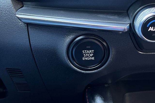 Certified 2025 MAZDA MAZDA3 Carbon image 23