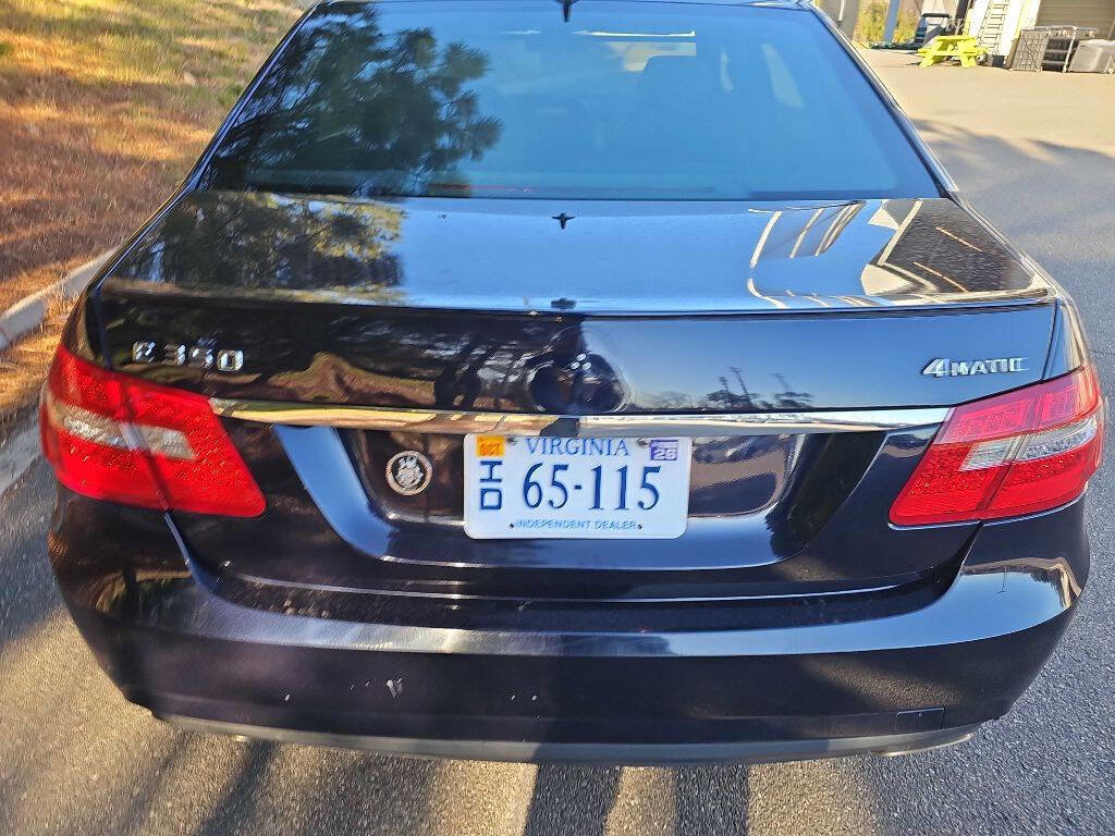 Used 2011 Mercedes-Benz E 350 4MATIC Sedan image 5