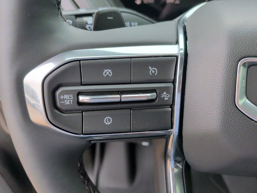 New 2026 GMC Yukon XL Denali w/ Sun & Power Step Package image 19