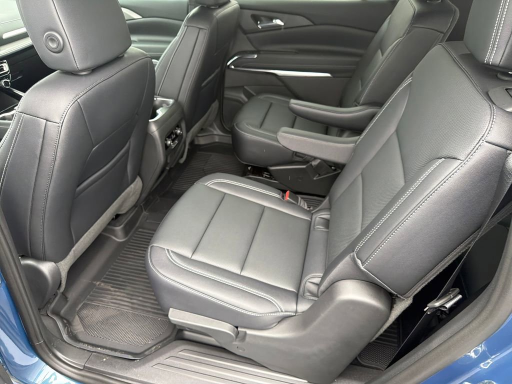 New 2026 Chevrolet Traverse LT w/ Midnight/Sport Edition image 25