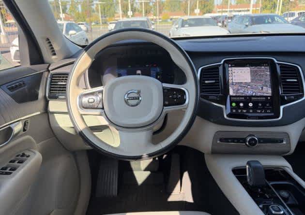 Used 2024 Volvo XC90 T8 Plus w/ Protection Package Premier AWD/4WD image 3
