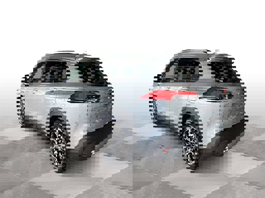 Used 2024 Toyota Corolla Cross XLE w/ Convenience Package image 6