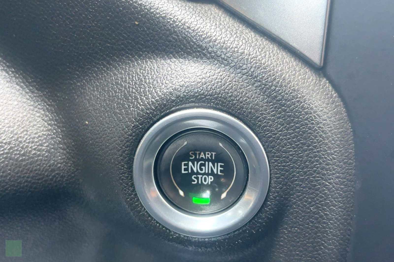 Used 2019 Chevrolet Silverado 1500 LT w/ All-Star Edition AWD/4WD image 19