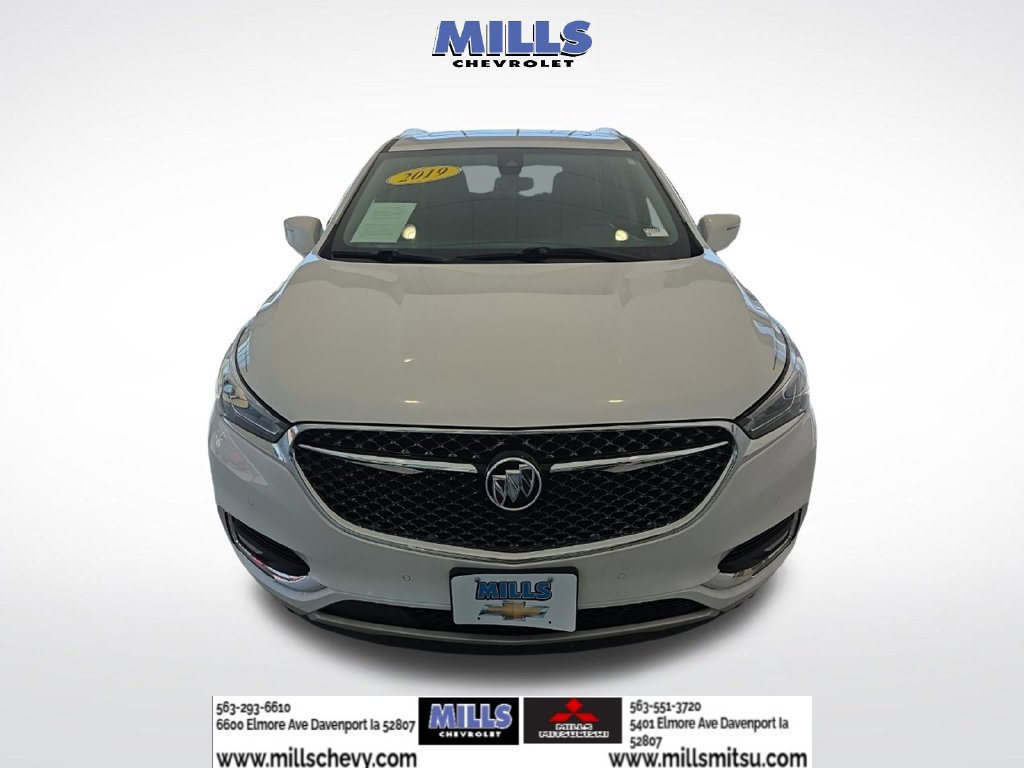 Used 2019 Buick Enclave Avenir w/ Avenir Technology Package AWD/4WD image 2