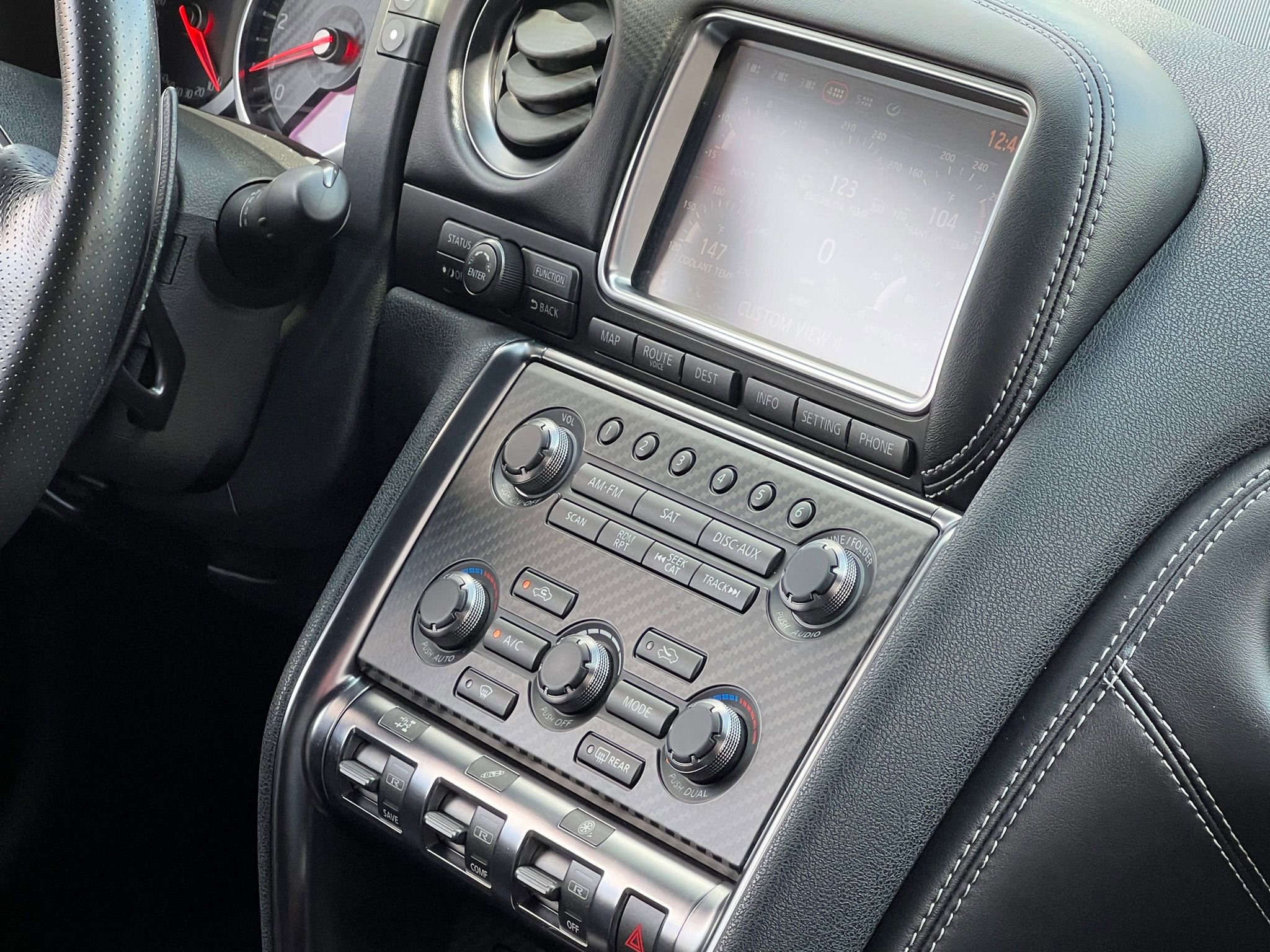 Used 2015 Nissan GT-R Black Edition image 35