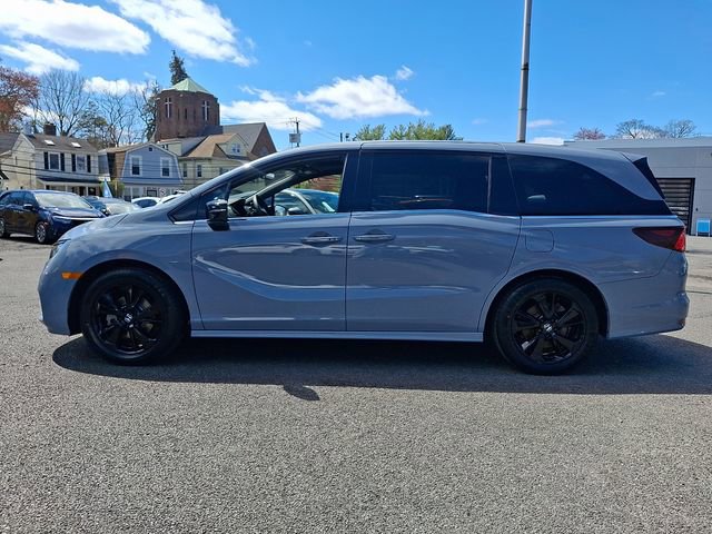Certified 2023 Honda Odyssey Sport image 7