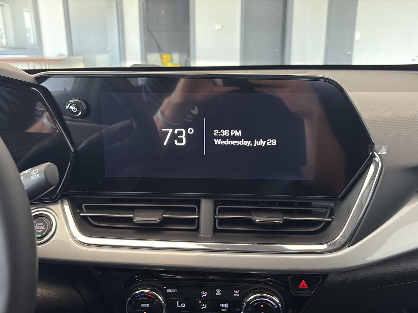 New 2026 Chevrolet Trax LT w/ Driver Confidence Package FWD image 16