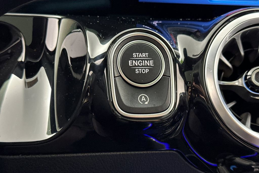 Certified 2026 Mercedes-Benz GLA 250 image 25