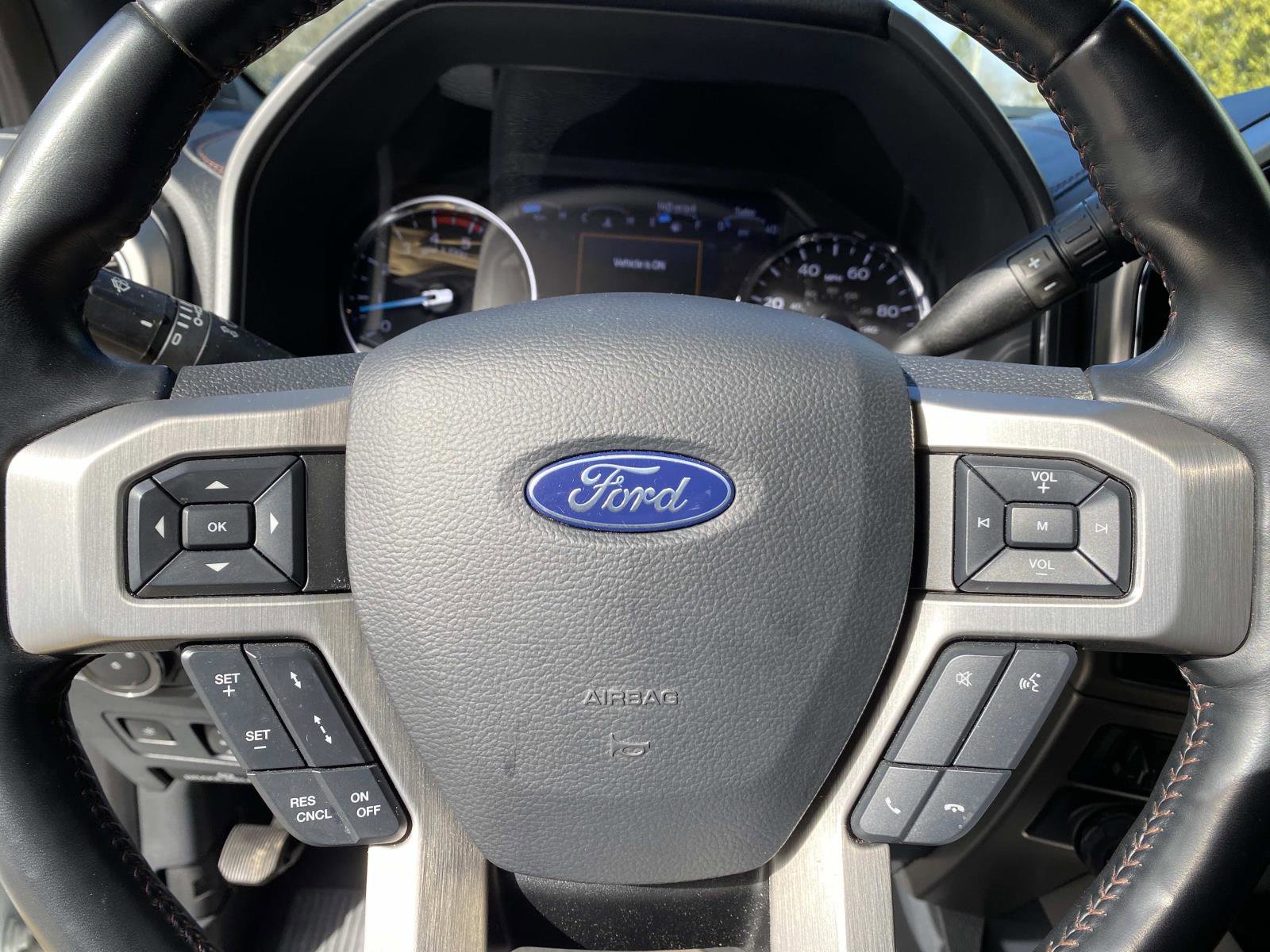 Used 2022 Ford F450 Platinum w/ FX4 Off-Road Package image 29