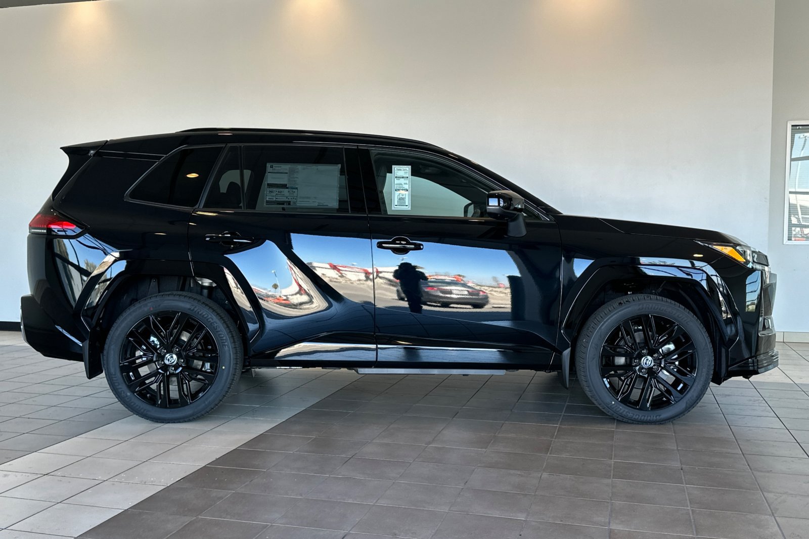 New 2026 Toyota RAV4 XSE AWD/4WD image 3