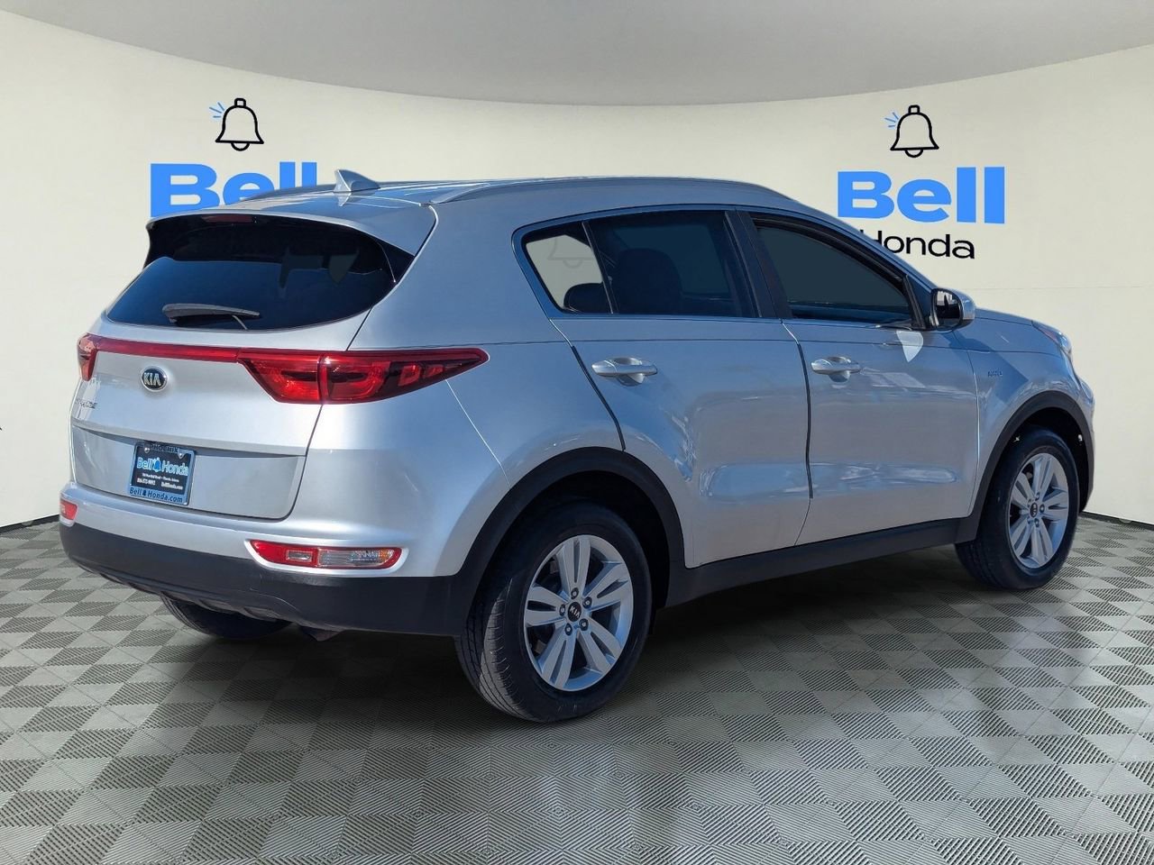 Used 2017 Kia Sportage LX w/ LX Popular Package image 4