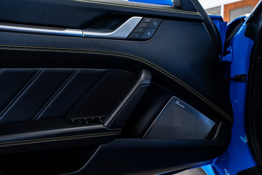 Used 2022 Porsche 911 Turbo S image 38