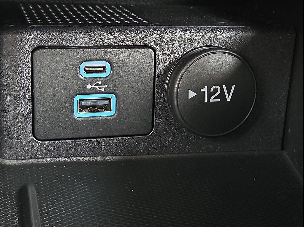 Used 2023 Ford Escape FWD image 16