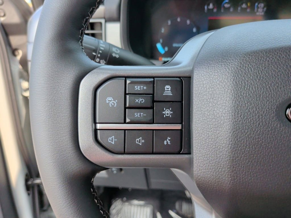 New 2026 Ford F150 Lariat w/ Equipment Group 502A High image 19