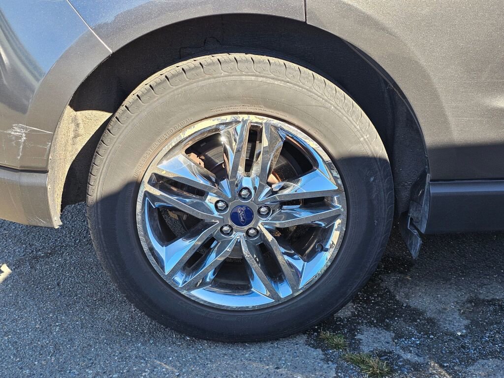 Used 2017 Ford Edge SEL w/ Equipment Group 201A image 10