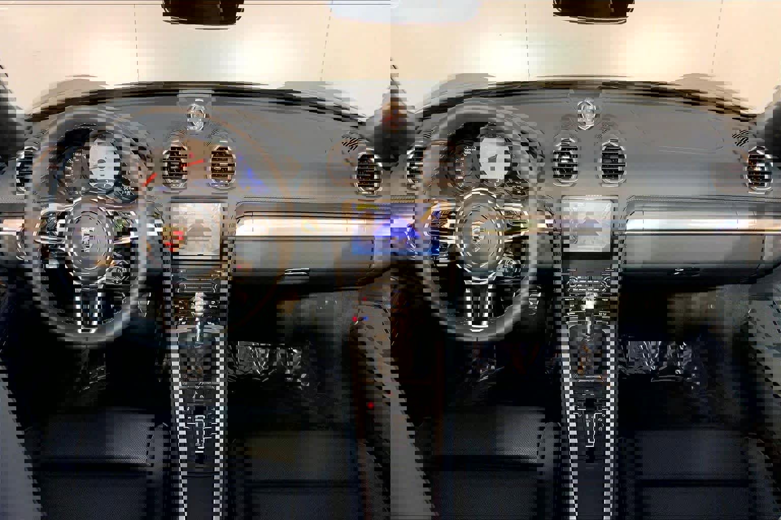 Used 2025 Porsche 718 Boxster S image 14