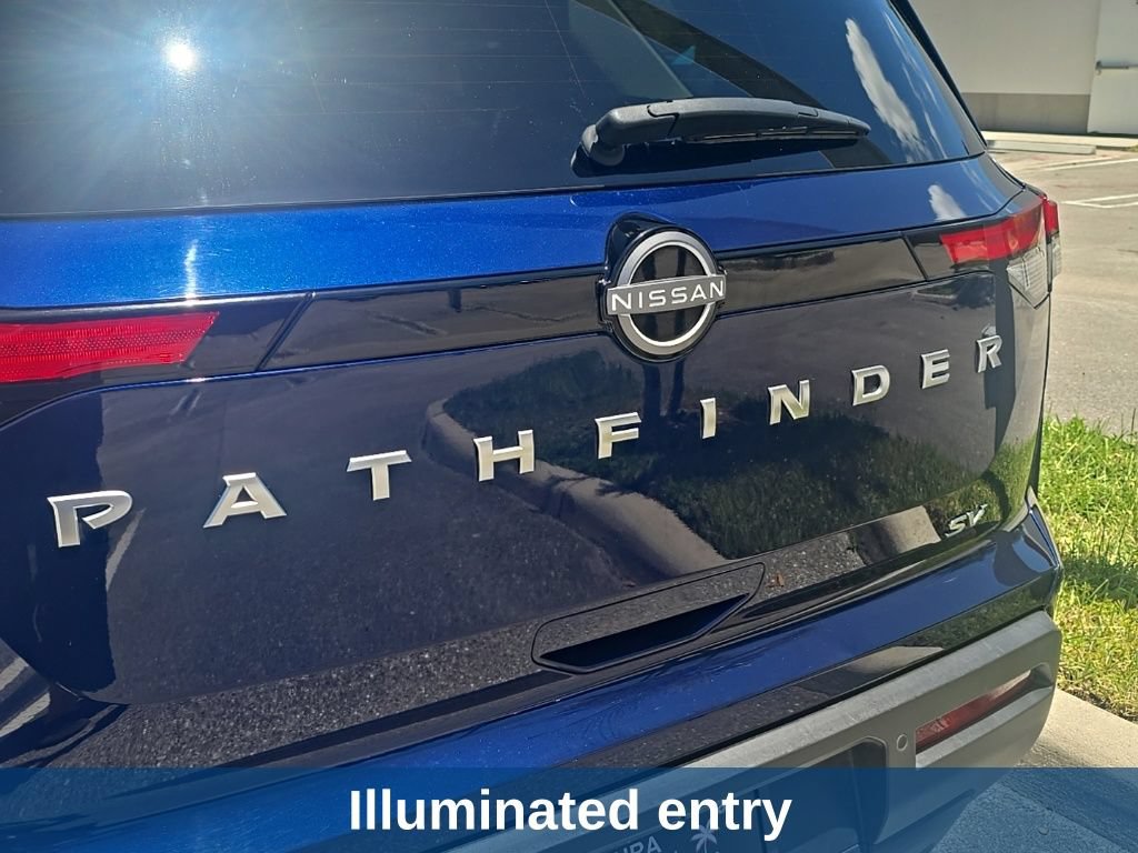 Used 2024 Nissan Pathfinder SV FWD image 10