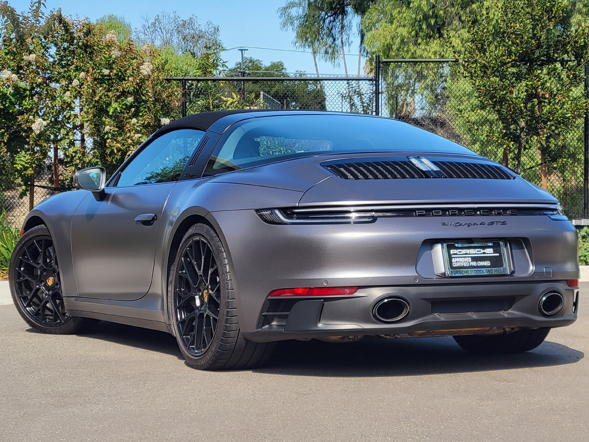 Certified 2022 Porsche 911 Targa 4 GTS AWD/4WD image 3