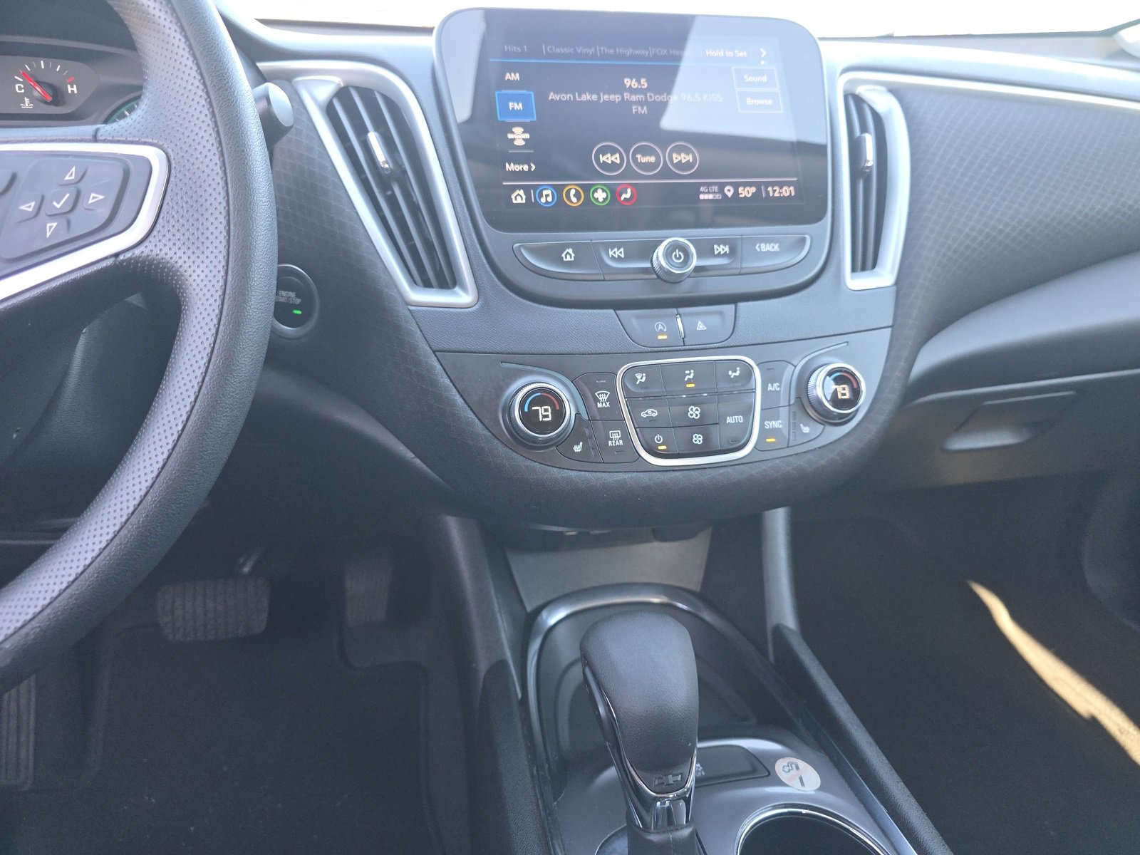 Used 2023 Chevrolet Malibu LT image 9