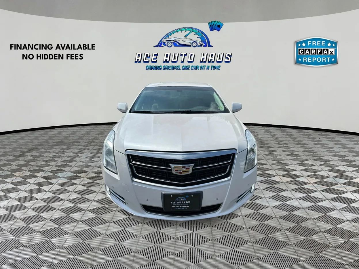 Used 2016 Cadillac XTS Luxury image 2