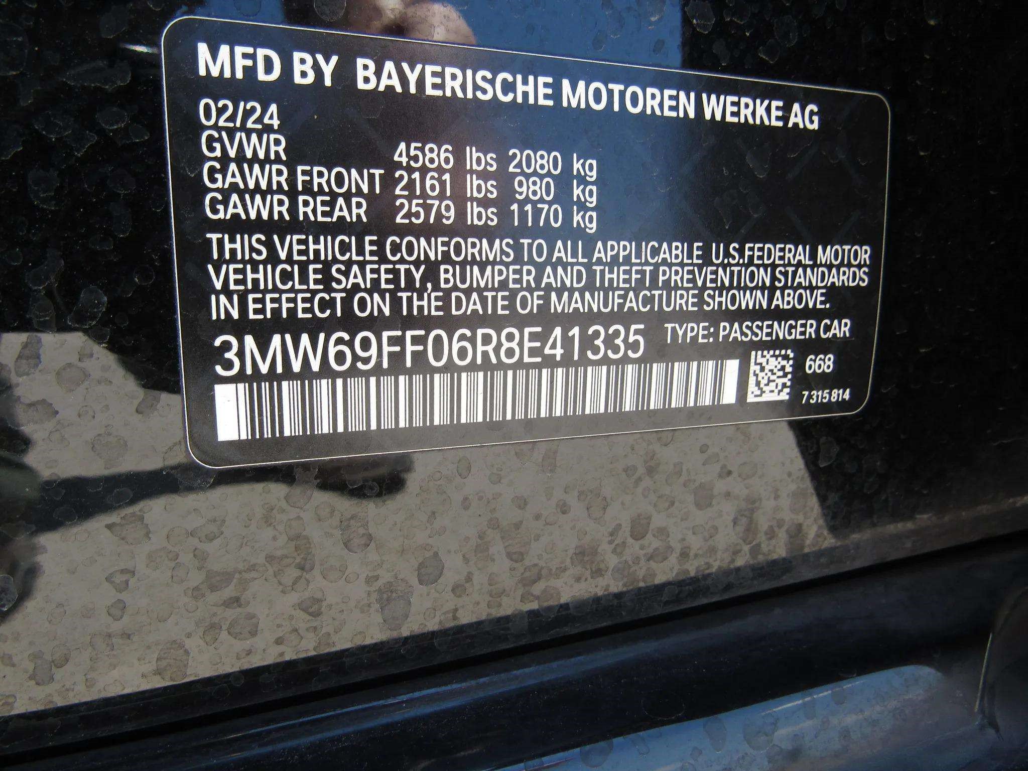Used 2024 BMW 330i Sedan w/ Premium Package RWD image 27