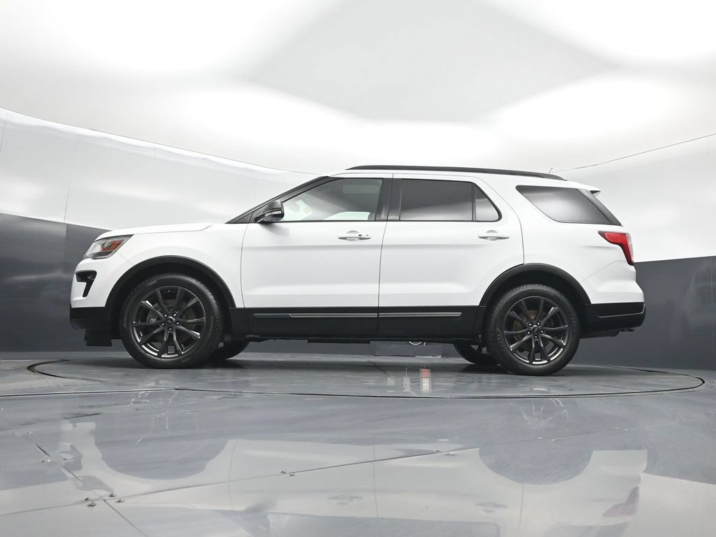 Used 2019 Ford Explorer XLT w/ Equipment Group 202A FWD image 46