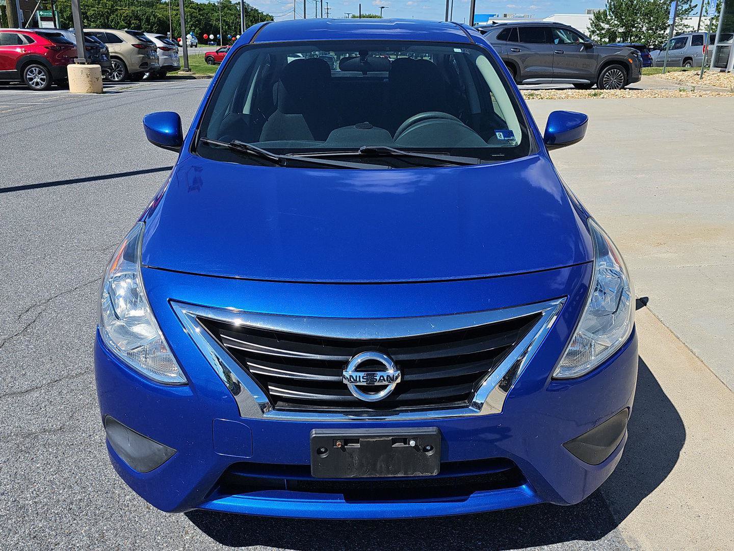 Used 2016 Nissan Versa S Plus FWD image 2
