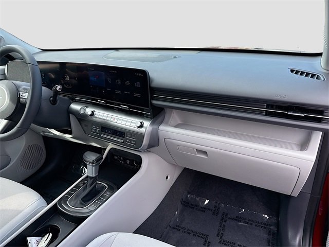 Used 2024 Hyundai Kona SEL image 28