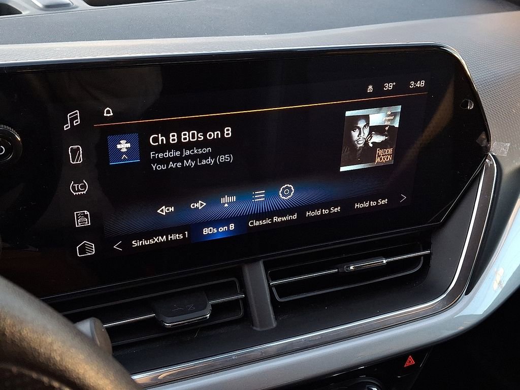 Used 2024 Chevrolet Trax LT image 16