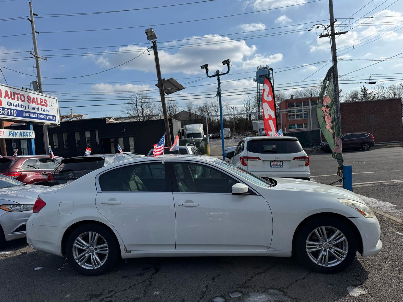 Used 2013 INFINITI G37 x Sedan w/ Premium Pkg AWD/4WD image 3