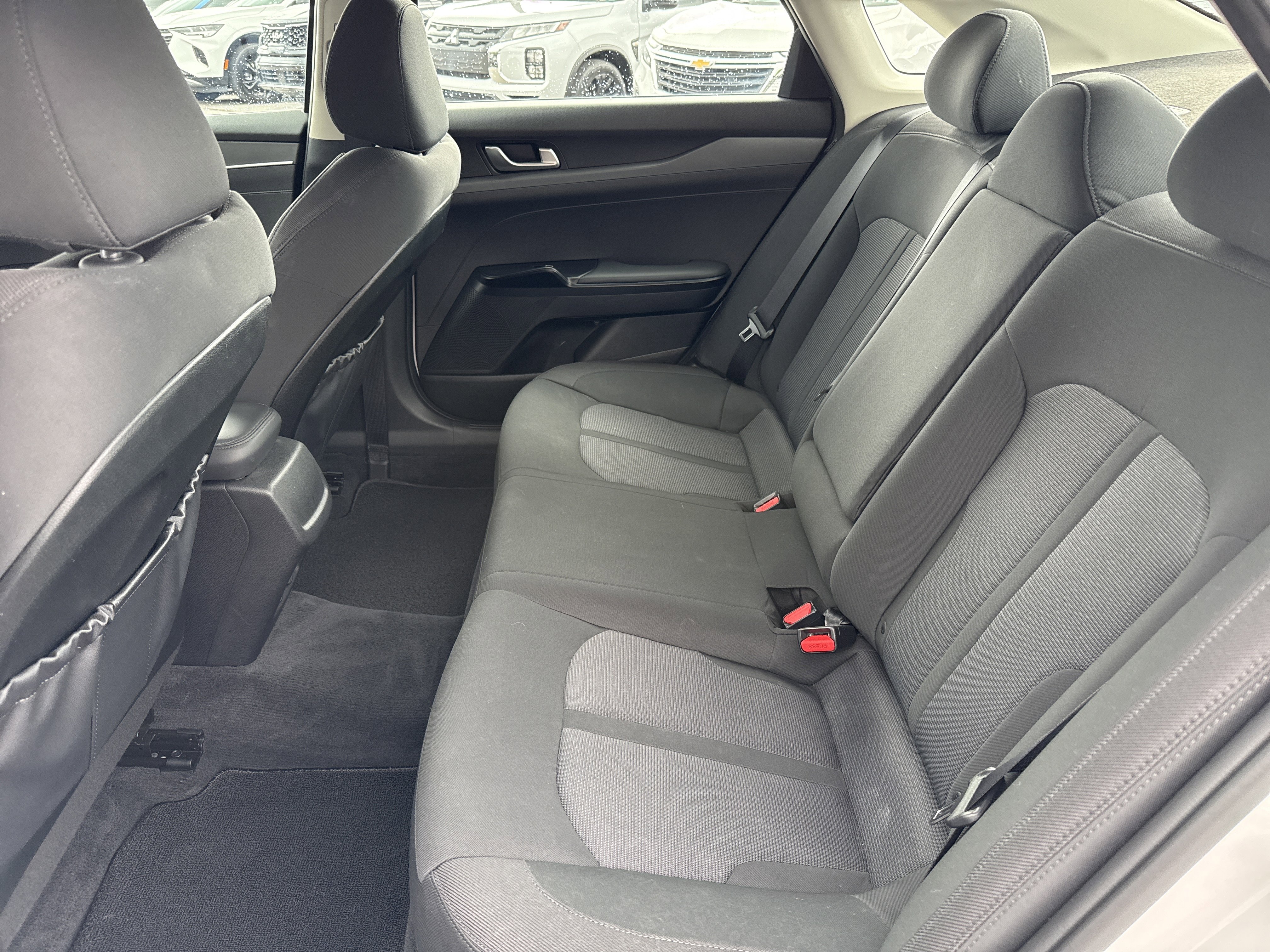 Used 2023 Kia K5 LXS image 13